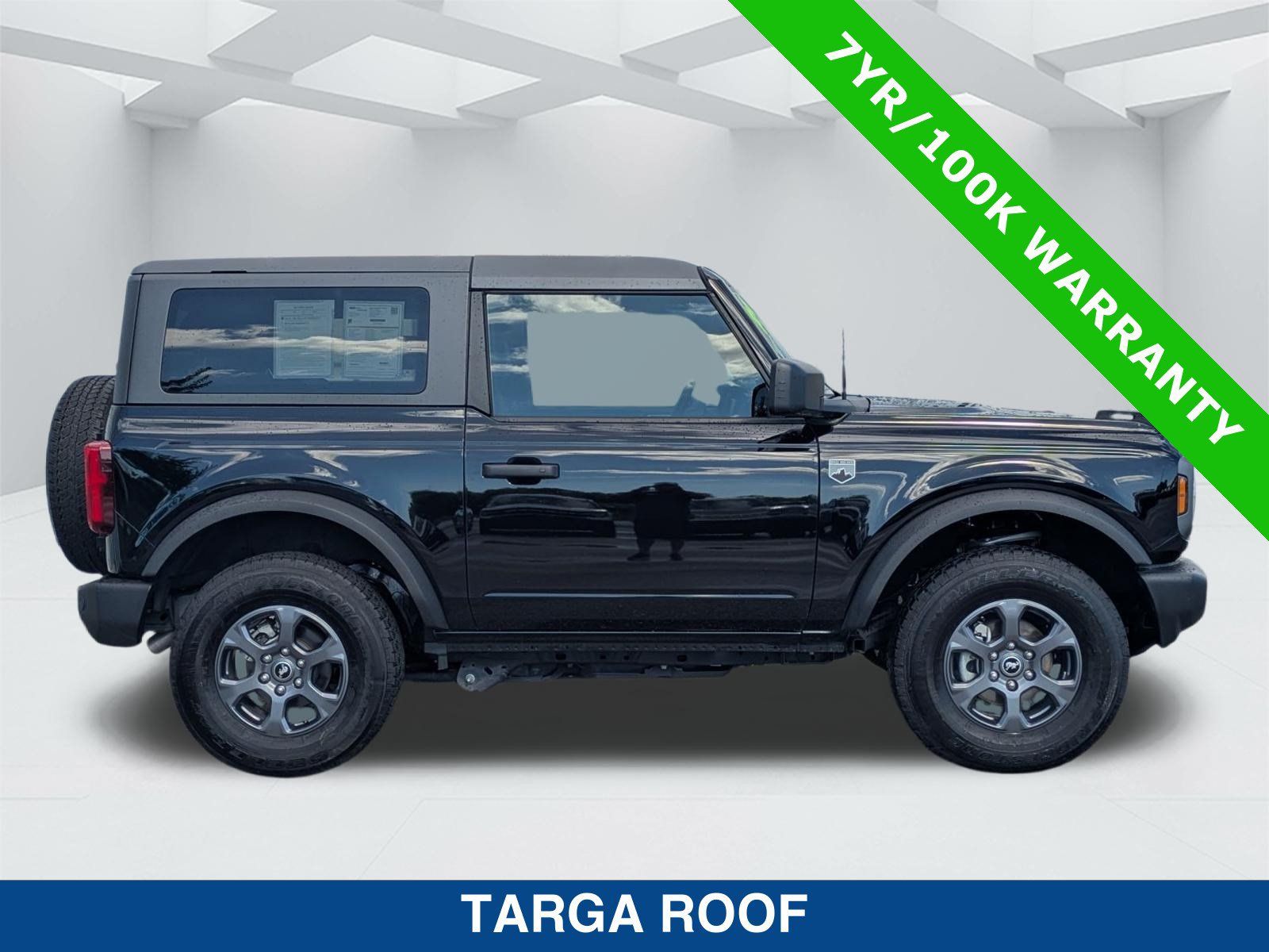 Used 2024 Ford Bronco Big Bend AWD/4WD image 4
