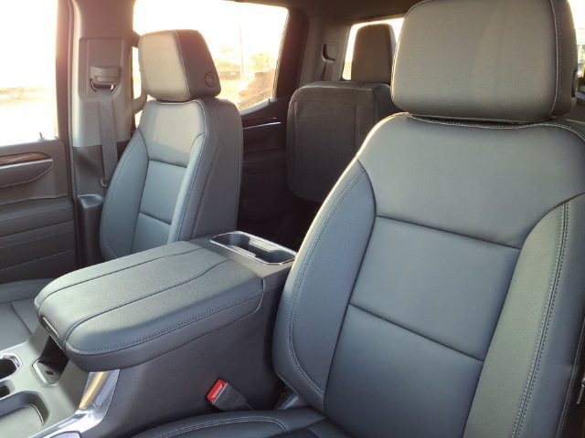 New 2026 Chevrolet Silverado 1500 RST w/ RST All Star Premium Package AWD/4WD image 12