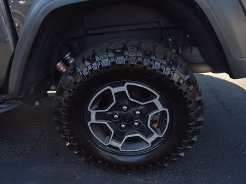 Used 2022 Jeep Gladiator Mojave w/ Cold Weather Group image 7