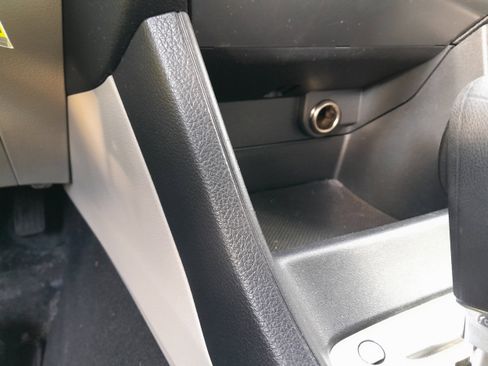 Used 2015 Subaru Crosstrek 2.0i Premium w/ Moonroof Package image 23