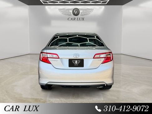 Used 2012 Toyota Camry LE FWD image 4