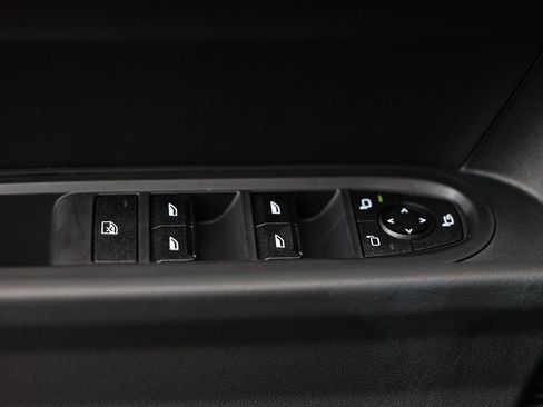 New 2026 MINI Cooper 4-Door Hardtop FWD image 17