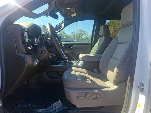 Used 2024 GMC Sierra 1500 SLT w/ SLT Premium Plus Package image 16