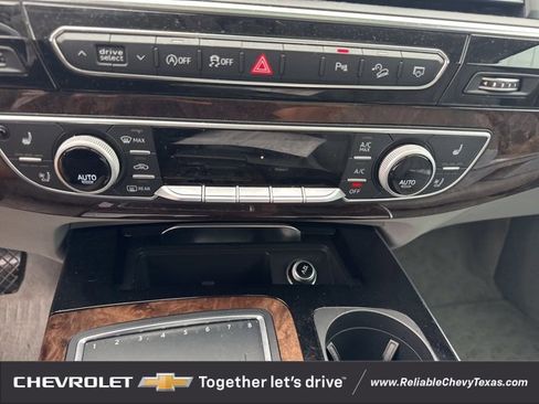Used 2018 Audi Q7 3.0T Premium Plus image 15