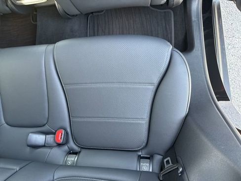 Certified 2025 Mercedes-Benz GLC 300 4MATIC image 28