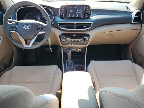 Used 2019 Hyundai Tucson SE image 12