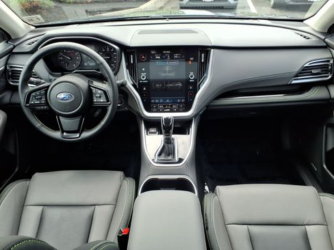Certified 2025 Subaru Outback Onyx Edition AWD/4WD image 11