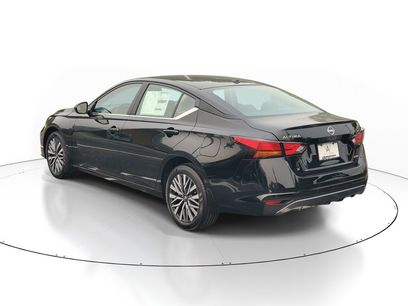 New 2026 Nissan Altima 2.5 SV