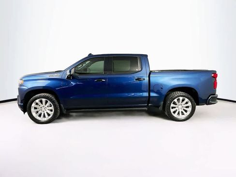 Used 2019 Chevrolet Silverado 1500 High Country w/ Technology Package image 3