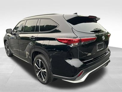 Used 2021 Toyota Highlander XSE