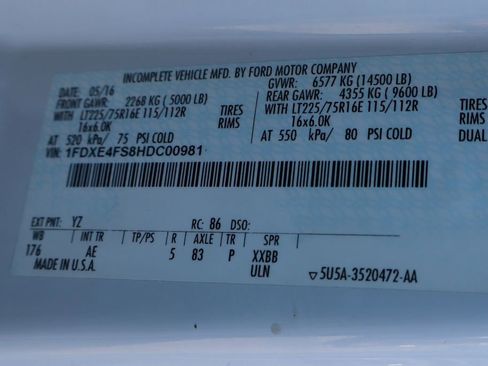 Used 2017 Ford E-450 and Econoline 450 Super Duty w/ Power Windows & Locks Group image 41