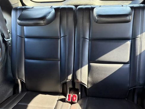 Used 2016 Dodge Durango Limited w/ Premium Group AWD/4WD image 12