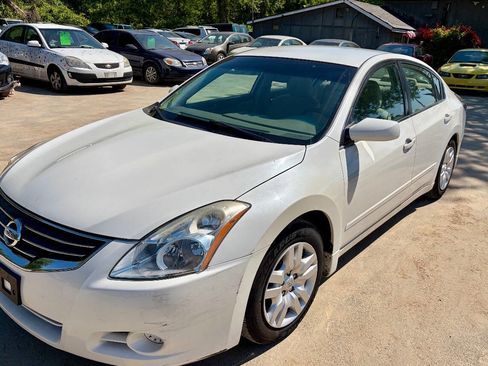 Used 2012 Nissan Altima 2.5 S w/ Value Pkg FWD image 2