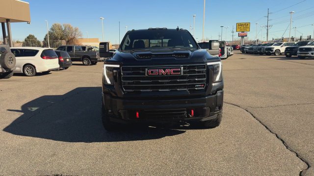 Used 2025 GMC Sierra 3500 AT4 w/ AT4 Premium Plus Package AWD/4WD image 3
