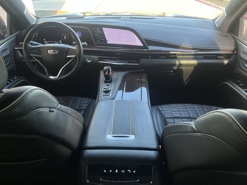 Used 2022 Cadillac Escalade ESV Premium Luxury Platinum image 14