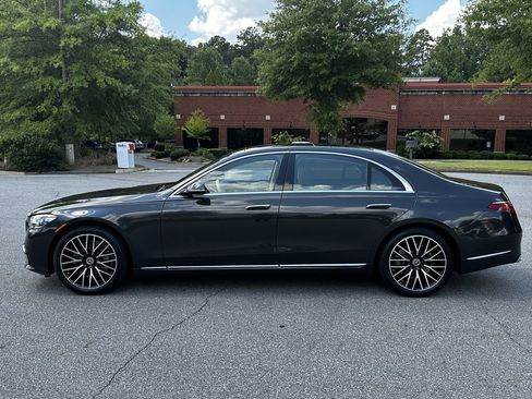 Certified 2022 Mercedes-Benz S 580 4MATIC Sedan image 5