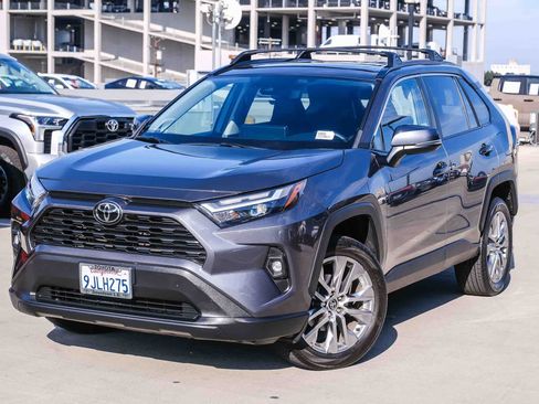 Used 2023 Toyota RAV4 XLE Premium FWD image 1