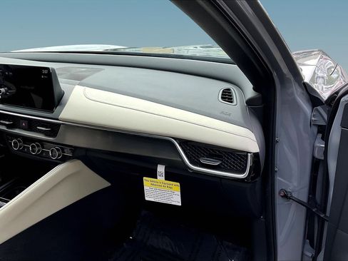 Used 2025 Acura ADX A-Spec FWD image 26