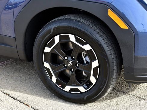 Certified 2025 Hyundai Santa Fe SEL FWD image 6