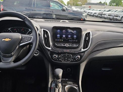 Used 2024 Chevrolet Equinox Premier w/ LPO, Floor Liner Package FWD image 14