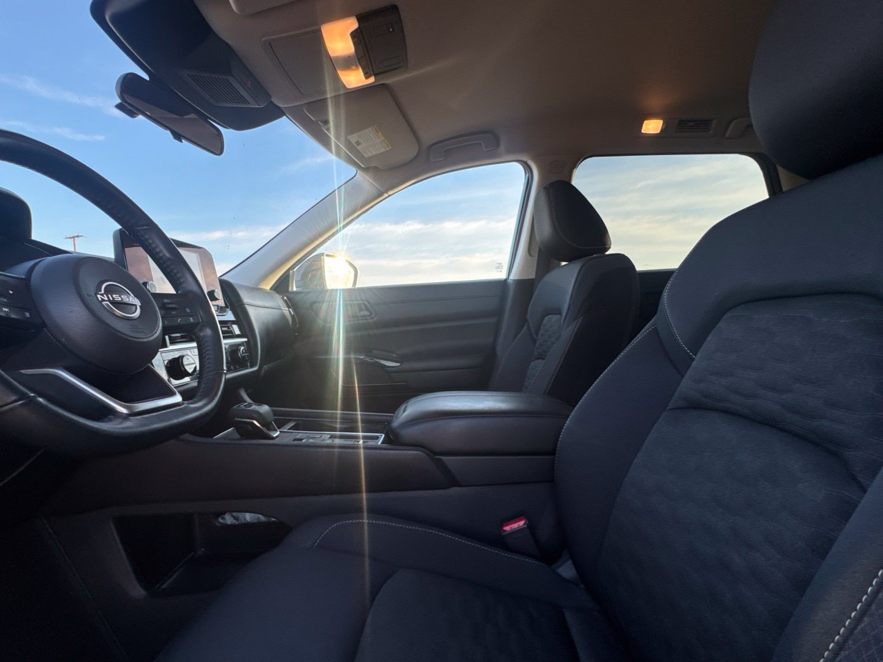 Certified 2024 Nissan Pathfinder SV FWD image 45