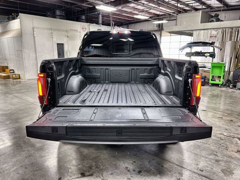 Used 2025 Ford F150 Raptor image 27