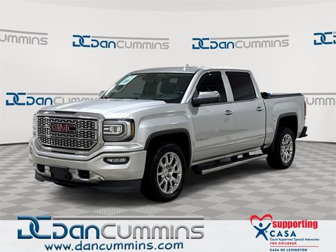 Used 2017 GMC Sierra 1500 Denali image 1