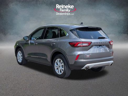 Used 2023 Ford Escape Active AWD/4WD image 8