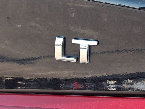 Used 2023 Chevrolet Malibu LT image 30