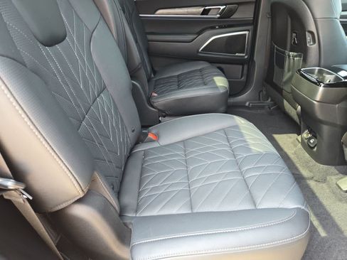 Certified 2025 Kia Telluride SX Prestige X-Line AWD/4WD image 19