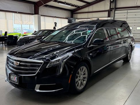 Used 2019 Cadillac XTS FWD image 5