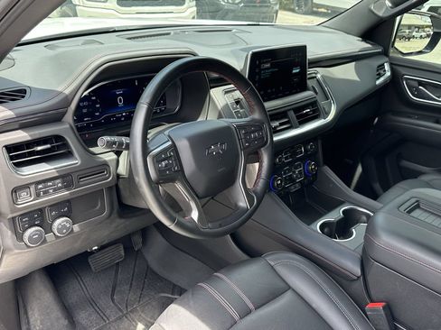 Used 2024 Chevrolet Tahoe RST w/ Luxury Package AWD/4WD image 21