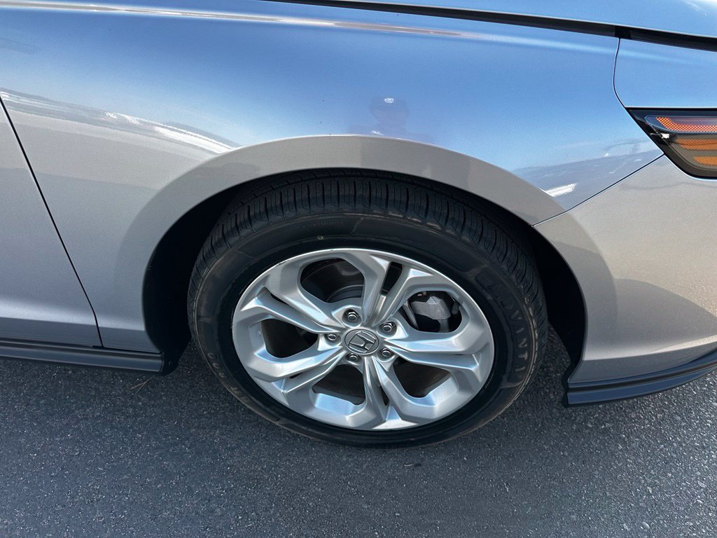 Used 2023 Honda Accord LX image 12