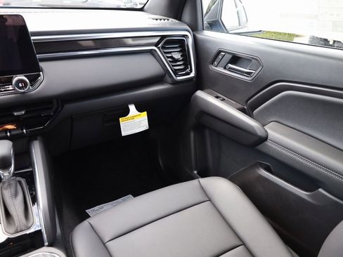 New 2026 GMC Canyon Elevation w/ Convenience Package image 21