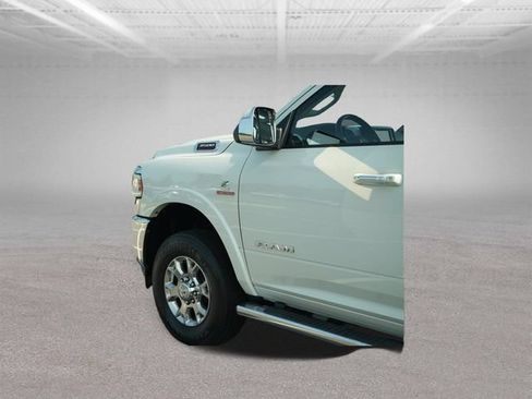 Used 2021 RAM 3500 Laramie w/ Cold Weather Group AWD/4WD image 40