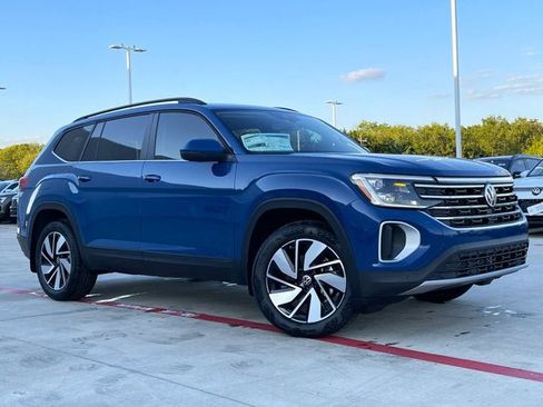 New 2026 Volkswagen Atlas SE image 5