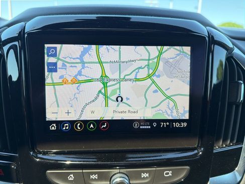 Used 2024 Chevrolet Traverse Premier w/ Redline Edition image 18