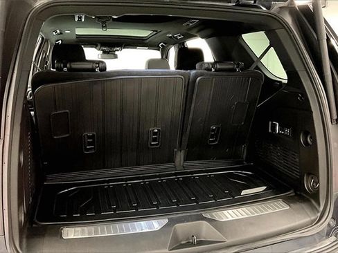 Used 2023 GMC Yukon Denali w/ LPO, Floor Liner Package image 40