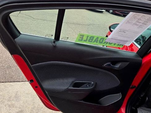 Used 2016 Chevrolet Cruze LT w/ Convenience Package image 12