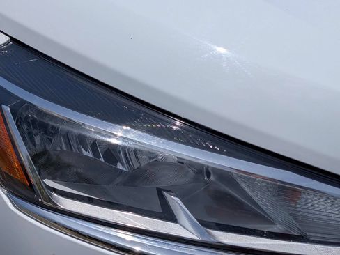 Used 2024 Nissan Kicks S FWD image 7