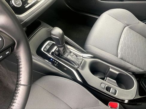 Used 2024 Toyota Corolla SE FWD image 20