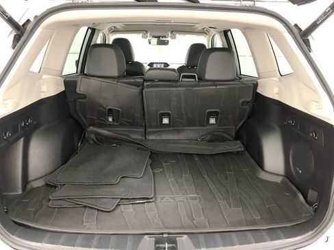Used 2020 Subaru Forester Limited AWD/4WD image 25