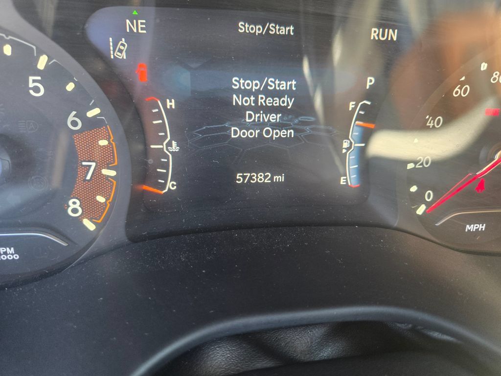 Used 2024 Jeep Compass Limited AWD/4WD image 11