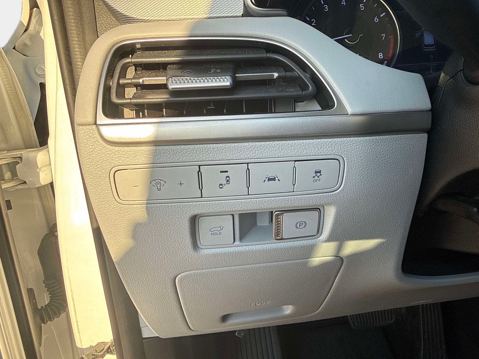 Used 2022 Hyundai Palisade SEL w/ Premium Package FWD image 26