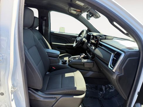 Used 2023 GMC Canyon Elevation w/ Convenience Package RWD image 19