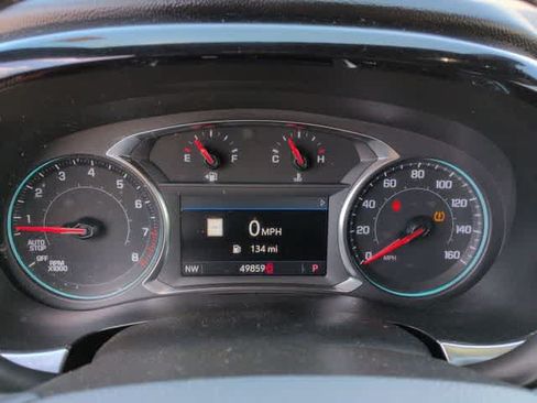 Used 2023 Chevrolet Traverse LT w/ LT Premium Package AWD/4WD image 33