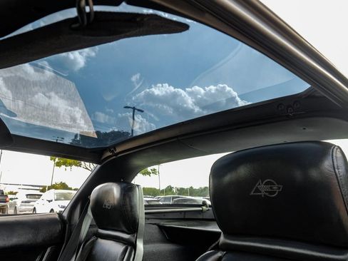 Used 1993 Chevrolet Corvette Coupe RWD image 15