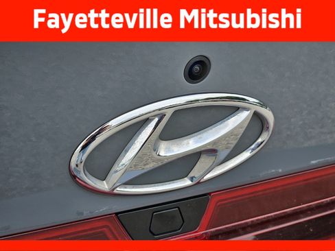 Used 2023 Hyundai Elantra SEL FWD image 14