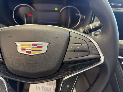 Certified 2022 Cadillac XT5 Premium Luxury w/ LPO, Floor Liner Package image 14