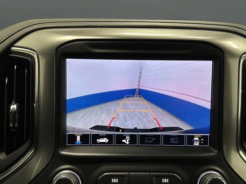 Used 2022 Chevrolet Silverado 2500 LTZ w/ LTZ Plus Package image 10